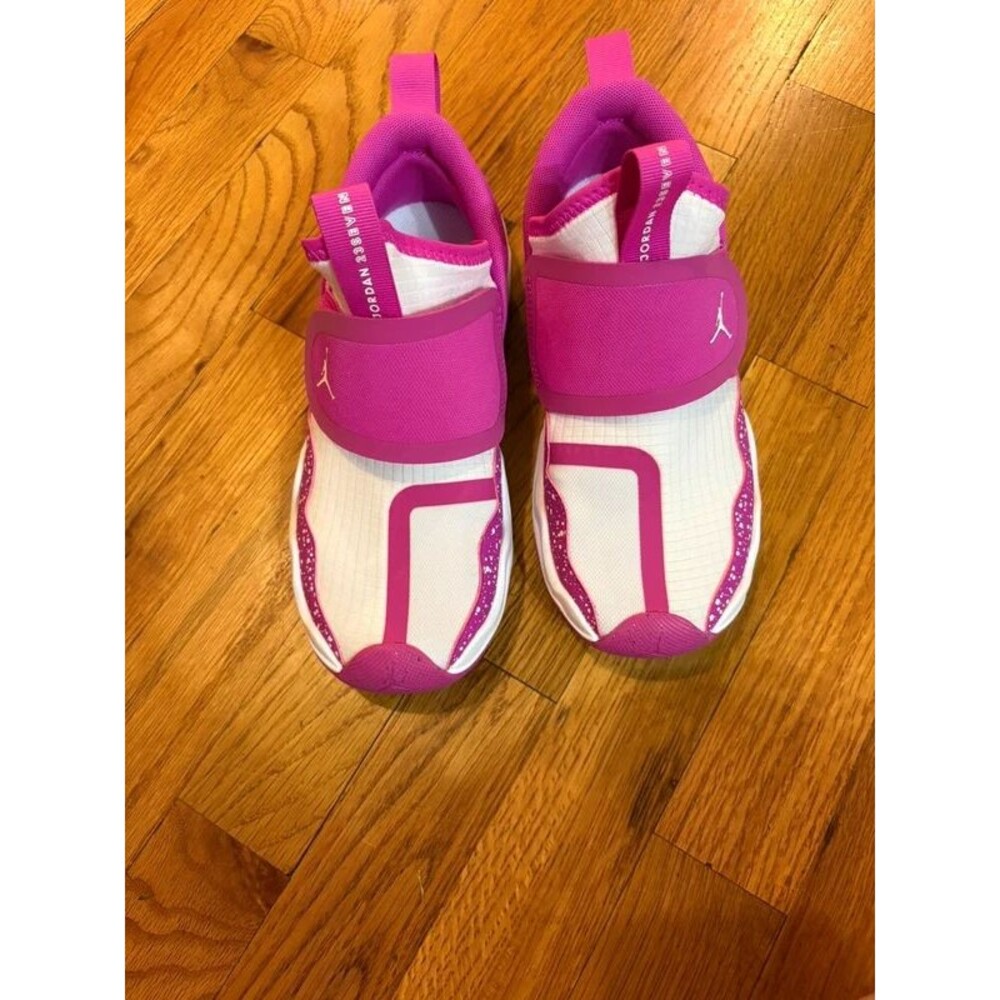 Jordan - Kids’ Sneakers – Pink/White – US 3Y